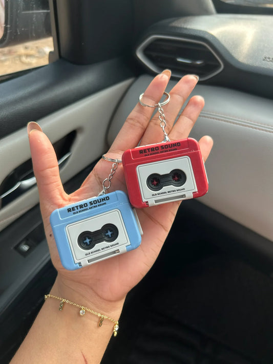 Retro Cassette Keychain with Voice Recorder 🎶💌™